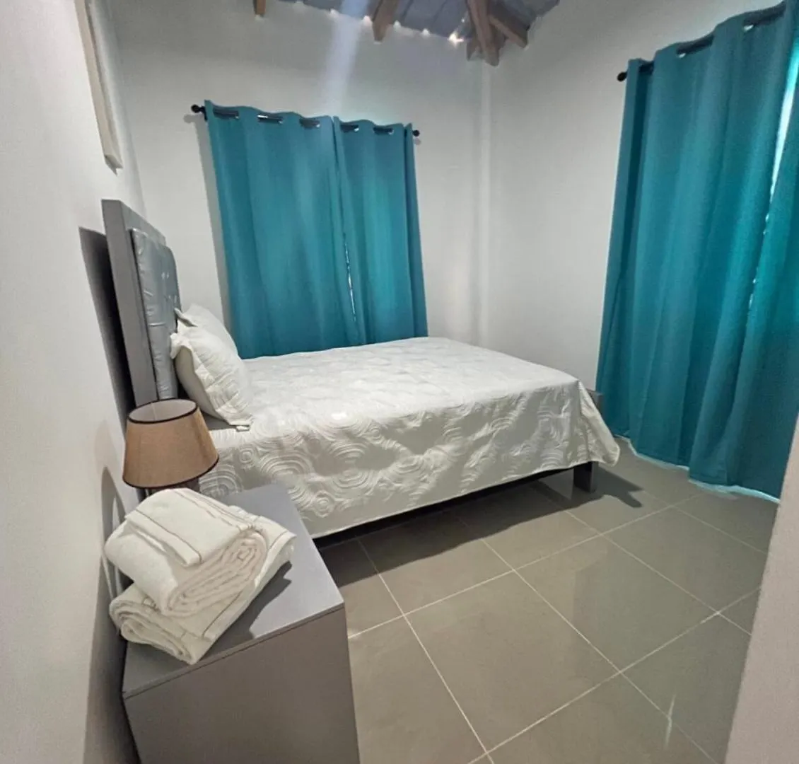 Apartamento Media Luna Cabrera